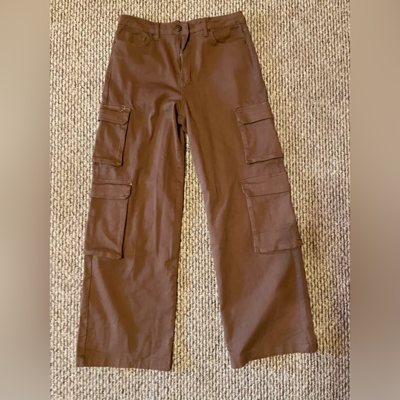 Good quality high-rise all day cargo from YMI. - Picture 2 of 4